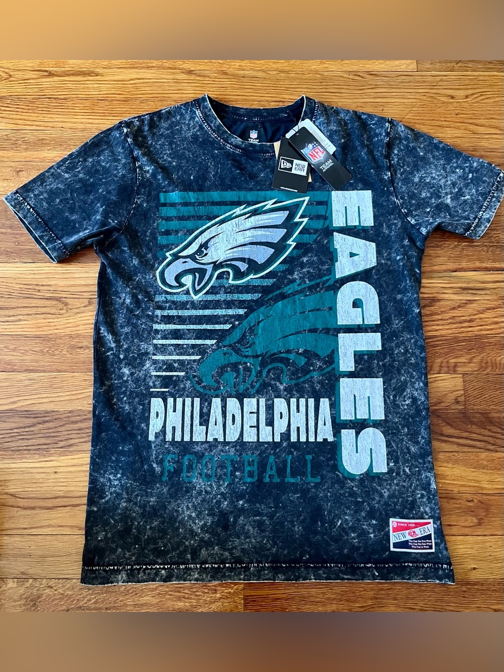 New Era Authentic NFL Philadelphia Eagles T-shirt Mens Size Medium